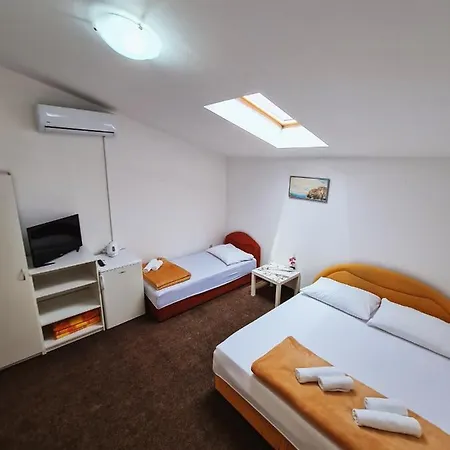 Konukevi Davorka Neum