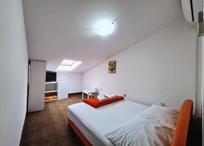 Pensión Davorka Neum